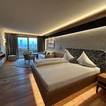 וואלס Hotel Koeniggut מראה חיצוני תמונה