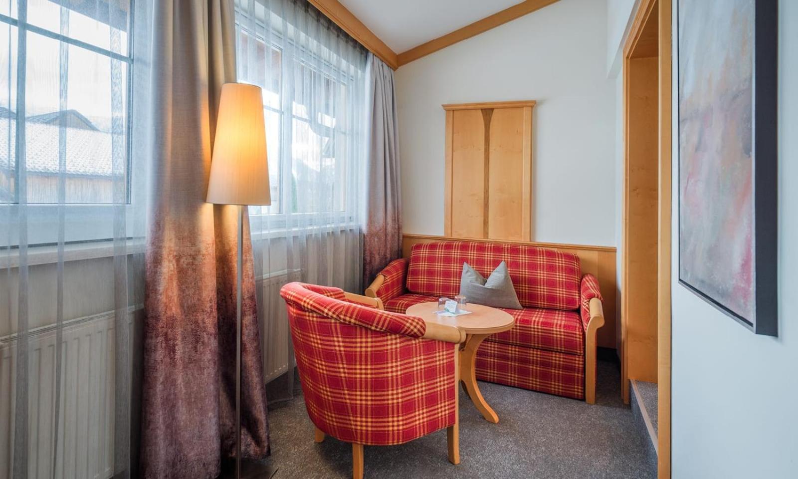 וואלס Hotel Koeniggut מראה חיצוני תמונה