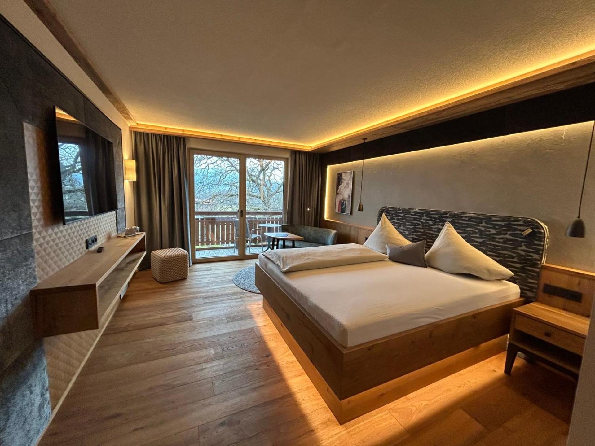 וואלס Hotel Koeniggut מראה חיצוני תמונה