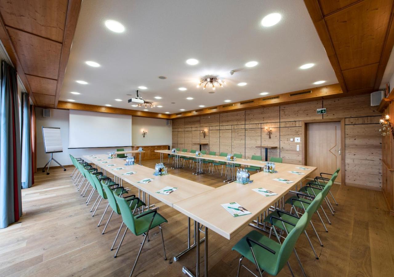 וואלס Hotel Koeniggut מראה חיצוני תמונה